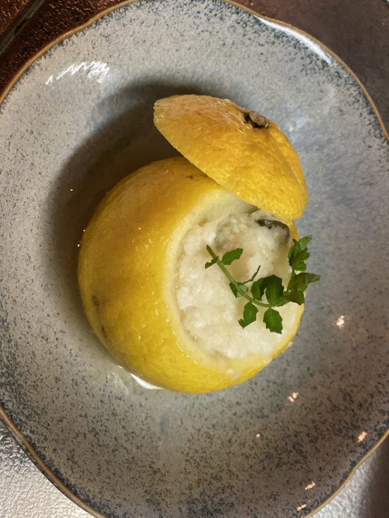 薬味を乗せて完成