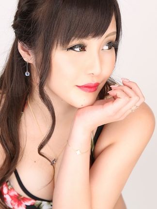 ぷらむ3(ギラギラガールズ さくら通り店:新宿/歌舞伎町/ガールズバー)