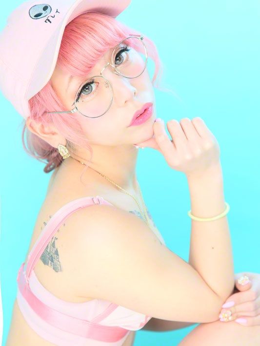 デイジー3(ギラギラガールズ さくら通り店:新宿/歌舞伎町/ガールズバー)