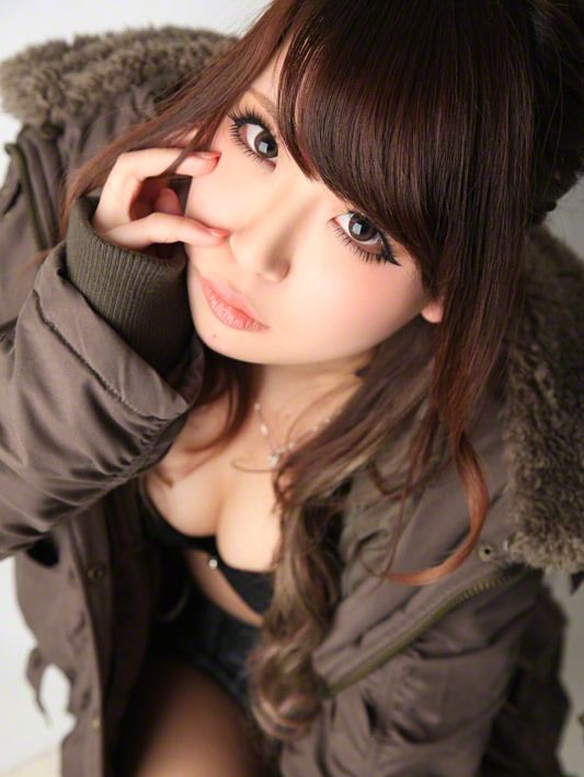 イツキ7(ギラギラガールズ さくら通り店:新宿/歌舞伎町/ガールズバー)