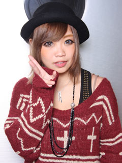 みおり
                 1(RAVE(レイブ):上野/ガールズバー)