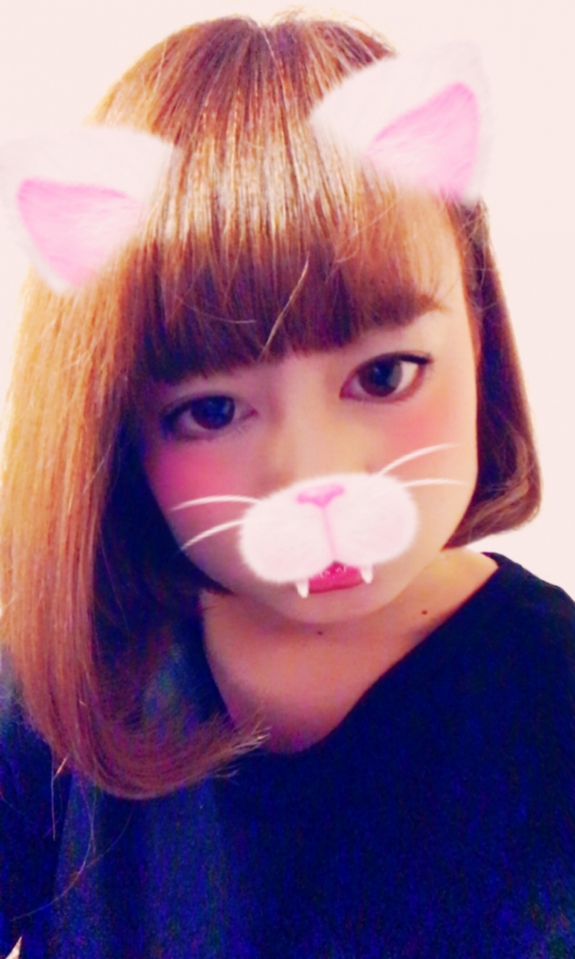 エミリ1(viviana:吉祥寺/ガールズバー)