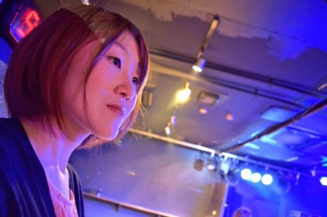 みや1(viviana:吉祥寺/ガールズバー)