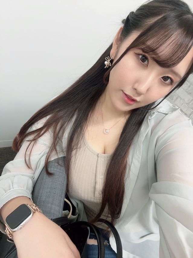 逢坂瞳3(ViVi（ヴィヴィ）:歌舞伎町/ガールズバー)