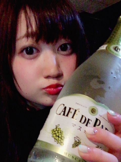 りん4(Hearts-ハーツ-:六本木/ガールズバー)