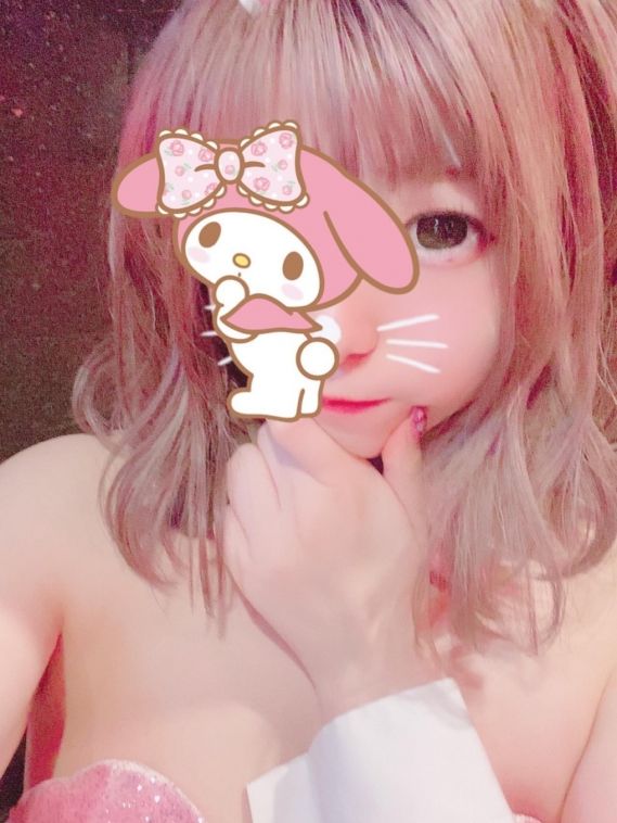 もも2(EBISU（エビス）:池袋西口/バニーガール・カフェバー)