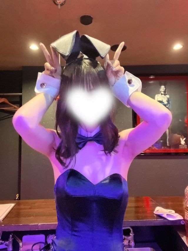 りな1(EBISU（エビス）:池袋西口/バニーガール・カフェバー)