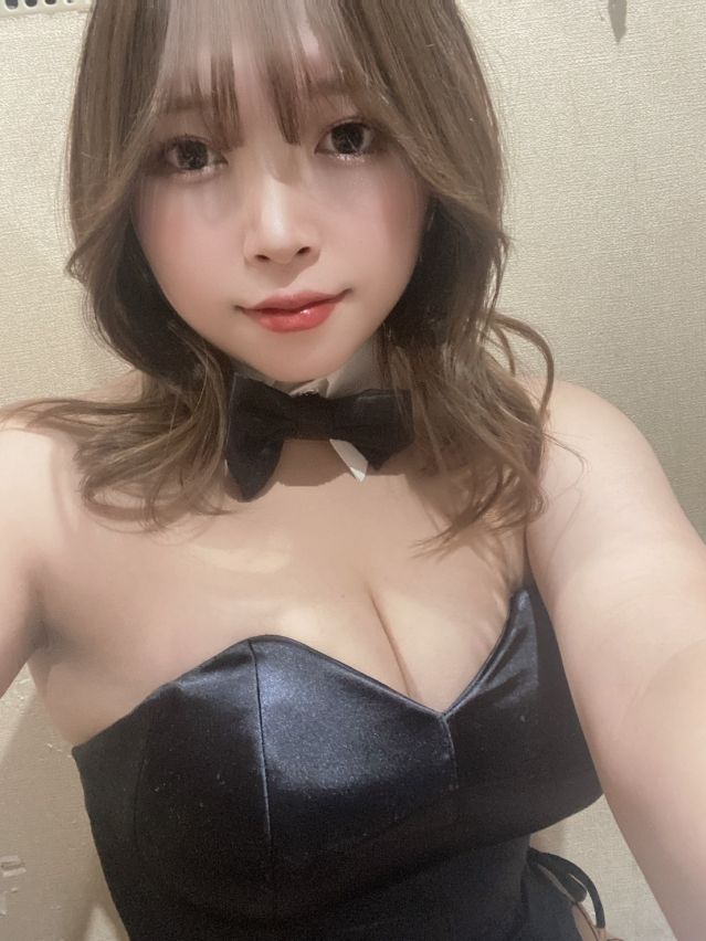 るか1(EBISU（エビス）:池袋西口/バニーガール・カフェバー)