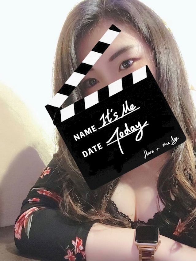 ちか（25才）1(大人系女子ガールズバー テトラ:鶯谷/大人系女子ガールズバー)