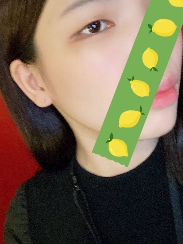 ゆうり（21才）1(大人系女子ガールズバー テトラ:鶯谷/大人系女子ガールズバー)