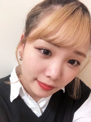 ちい1(Girls bar STORY 中山:神奈川県横浜市緑区台村町292-1 三経8ビル 1F/ガールズバーテンダー)