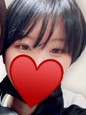 ゆう1(Girls bar STORY 中山:神奈川県横浜市緑区台村町292-1 三経8ビル 1F/ガールズバーテンダー)