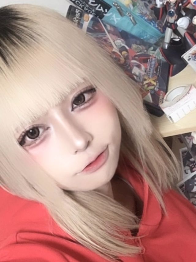 ぜろ1(758 Production:金山/ガールズバー)